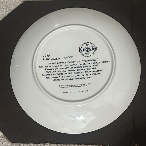 NIB 1985 Tomorrow Annie Collectors Plate by William Chambers Knowles China Comp. - Picture 5 of 7